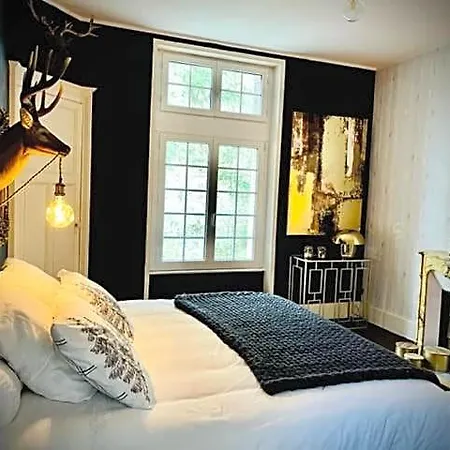 Bed & Breakfast Domaine De La Croix De Saint Lambert 3*