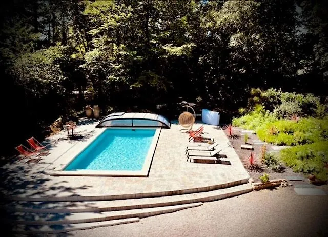 Nocleg ze śniadaniem Domaine De La Croix De Saint Lambert Poix-Terron